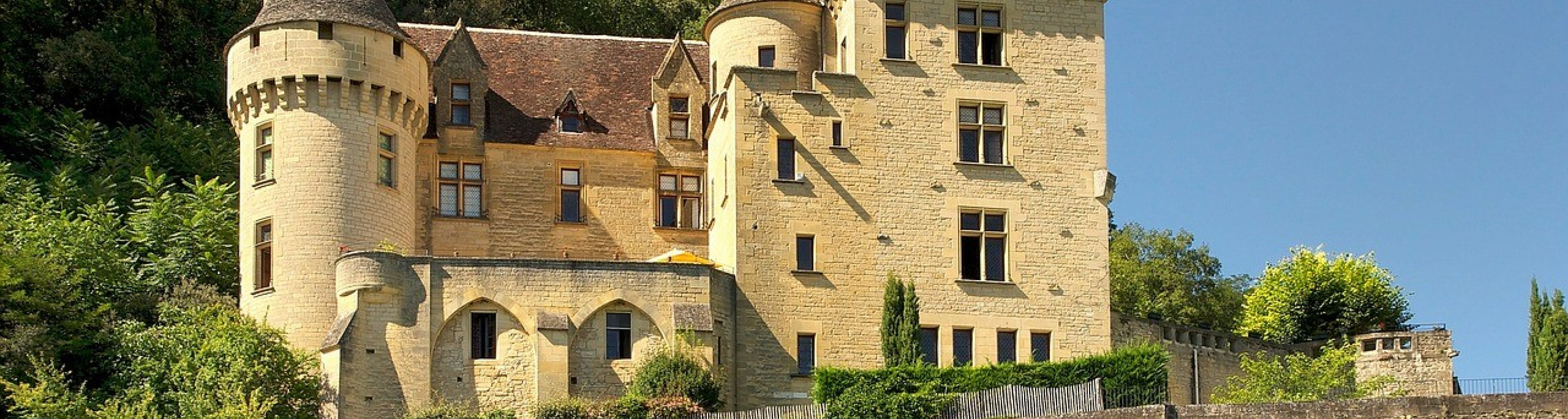 Découvrez l'histoire riche et les châteaux impressionnants de la Dordogne